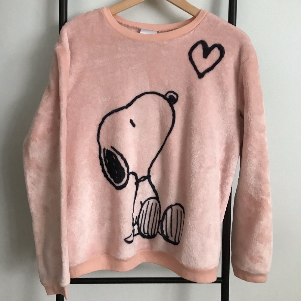 Vintage Peanuts brand fuzzy Snoopy sweatshirt